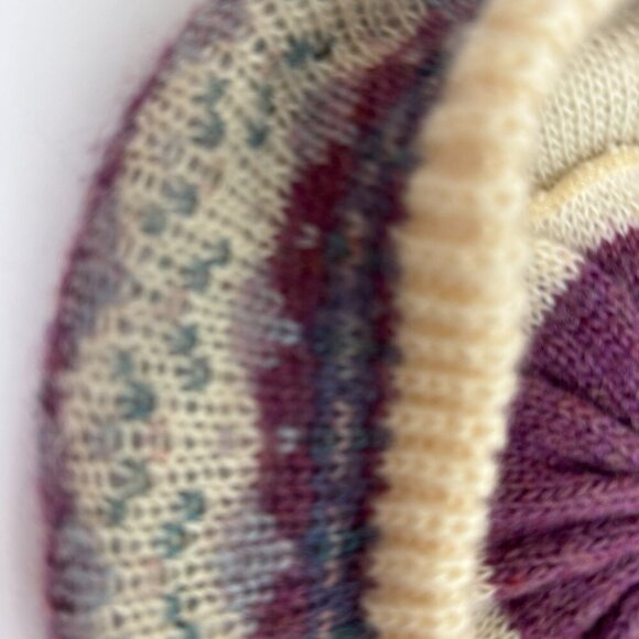 Vintage Knitted  Set of 3 Scarf Hat Beret Gloves NORDIC STYLE  Winter - Picture 13 of 14